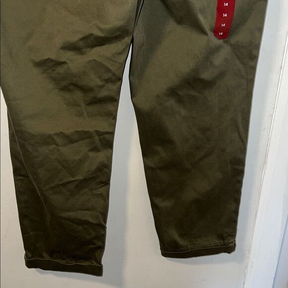 GAP Olive Green Relaxed Fit Classic Twill Pant - 14 NWT - Picture 7 of 10